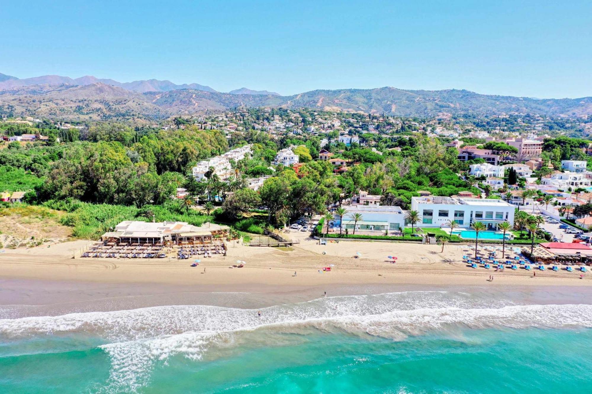 1080 Beachfront Penthouse 3 Floors Jacuzzi 2 Pools Wifi Roof Terrace Marbella Exterior photo